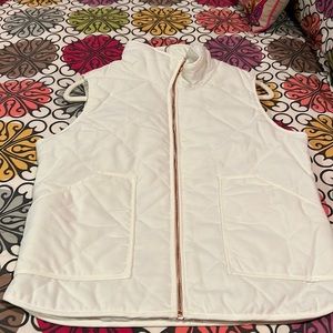 Quilted white cotton vest size L rose gold zipper